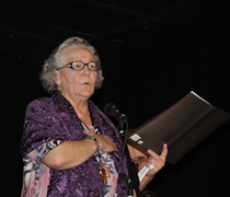 Aina riitti uutta ohjelman suorittajaa. Kuvan otti Jorma Jylhä.